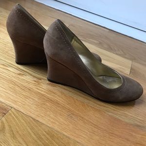 Nine West tan suede wedge heels
